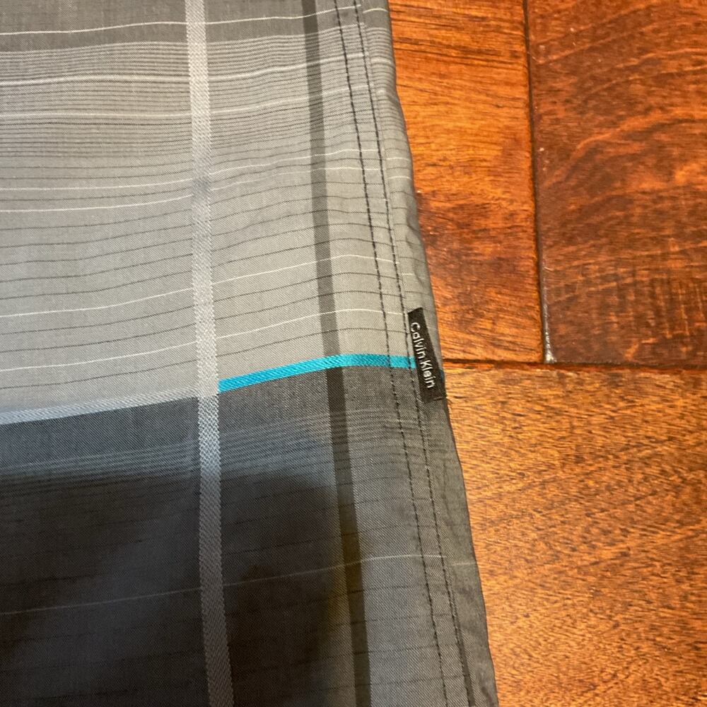 Calvin Klein Men's Bold Gray/Turquoise Check Button Down Sx XXL - Picture 4 of 6